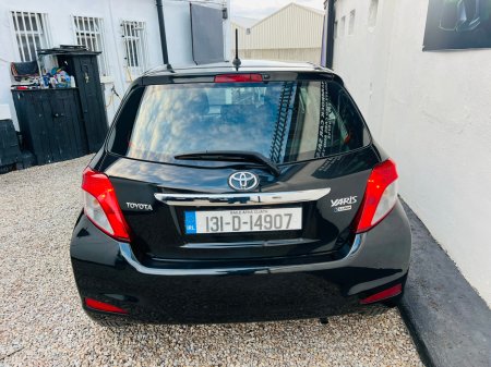 2013 Toyota Yaris  €5,950
