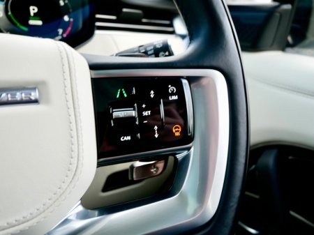 2025 Land Rover Range Rover SWB 3.0 I6 PHEV Autobiography €159,950 thumbnail