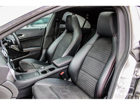 2017 Mercedes-Benz CLA Class - thumbnail 28