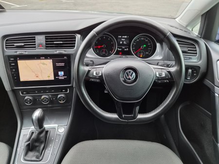 2018 Volkswagen Golf - thumbnail 12