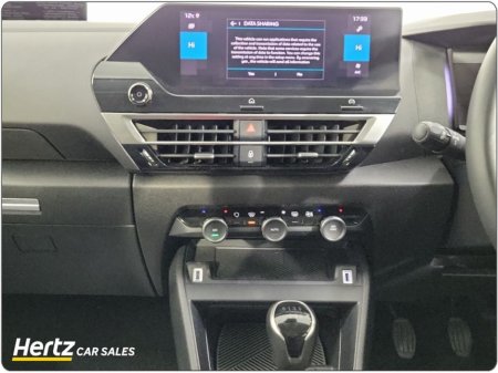 2023 Citroen C4 FEEL PACK PURETECH 1.2 Petrol Manual €19,845 thumbnail