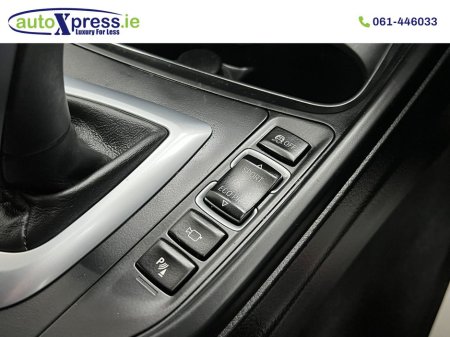 2017 BMW 3 Series - thumbnail 33