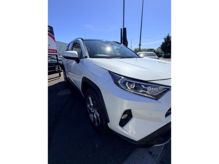 2021 Toyota Rav4 - photo 4