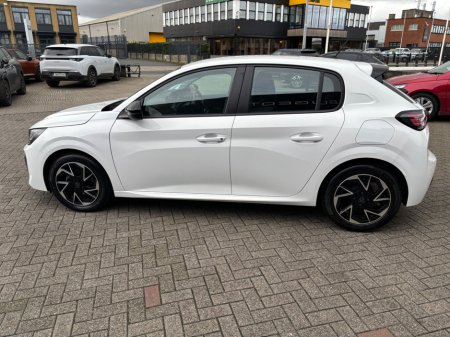 2024 Peugeot 208 - thumbnail 8