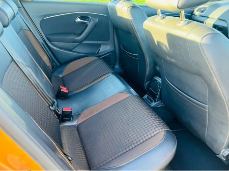 2017 Volkswagen Polo - thumbnail 16