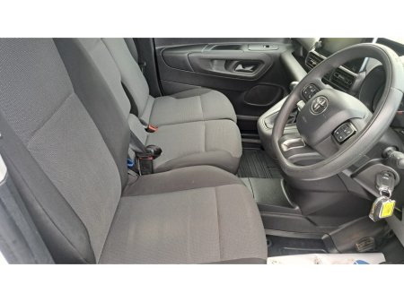 2022 Toyota Proace PR 1.5 GX SWB  **3 SEATER VAN** €16,950 thumbnail
