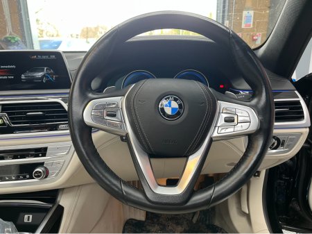 2016 BMW 7 Series - thumbnail 9