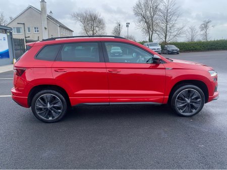 2023 Skoda Karoq SPORT 2.0 TDI 115HP DSG 5 5DR AUTO €33,995 thumbnail