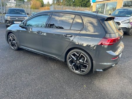 2025 Volkswagen Golf GOLF R-LINE 2.0 TDI 150HP Urano Grey €43,995 thumbnail