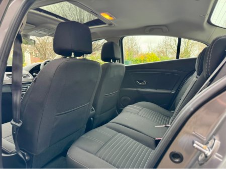 2016 Renault Fluence LIMITED EDITION 1.5 DCI 95 201 4DR €7,900 thumbnail