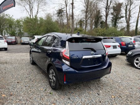 2019 Toyota Aqua - thumbnail 4