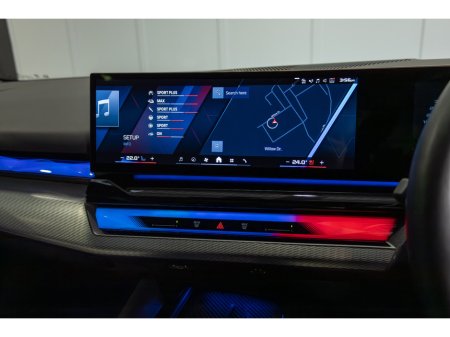 2025 BMW M5  €129,950 thumbnail