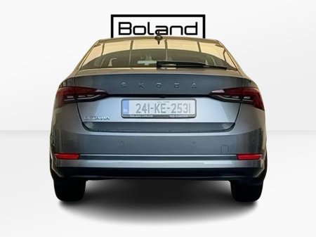 2024 Skoda Octavia 2.0TDI STYLE *5.9% APR* €90 P/W ON PCP €34,995 thumbnail