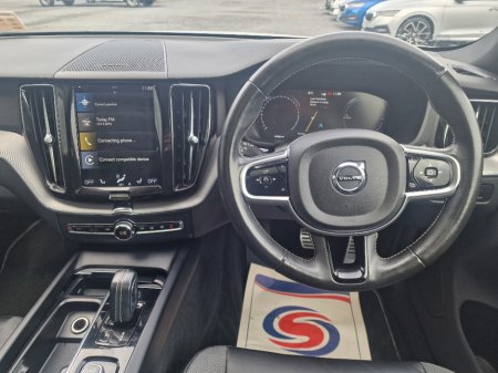 2020 Volvo XC60 - thumbnail 8