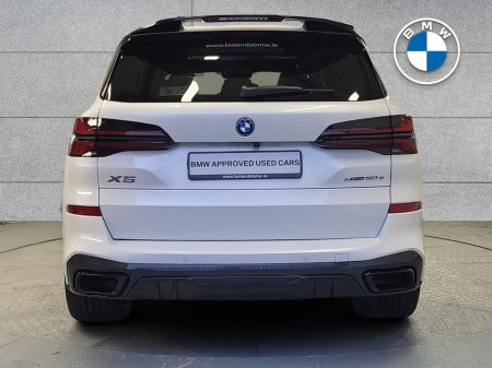 2024 BMW X5 xDrive50e M Sport €90,975 thumbnail