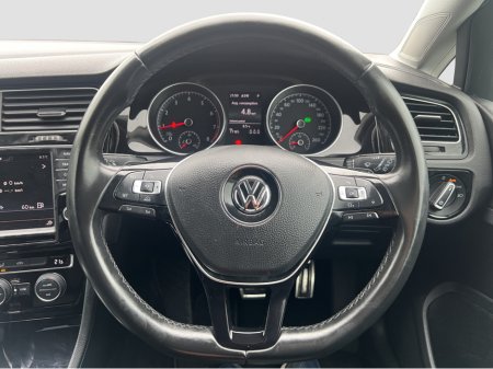 2016 Volkswagen Golf 2016 Volkswagen Golf 1.4 TSI Automatic Highline €16,250 thumbnail