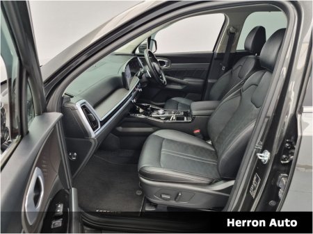 2025 Kia Sorento - thumbnail 18