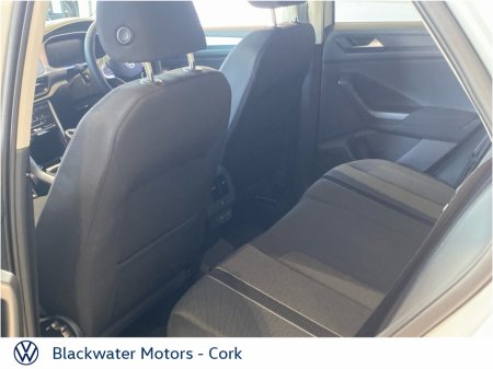 2025 Volkswagen T-Roc 2.0TDI 116BHP EDITION 75 €33,995 thumbnail