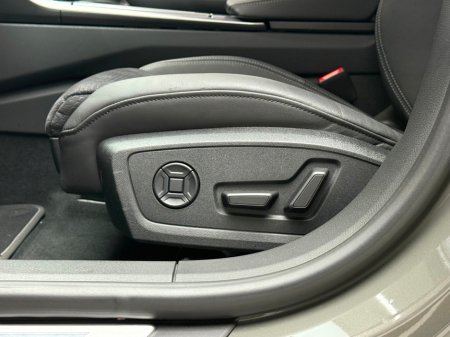 2025 Audi A7 S LINE 40 2.0 TDI QUATTRO €79,990 thumbnail