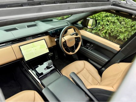 2024 Land Rover Range Rover Sport RANGER RR 3.0 €119,950 thumbnail