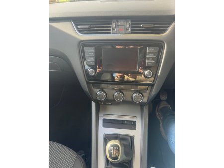 2014 Skoda Octavia - thumbnail 15