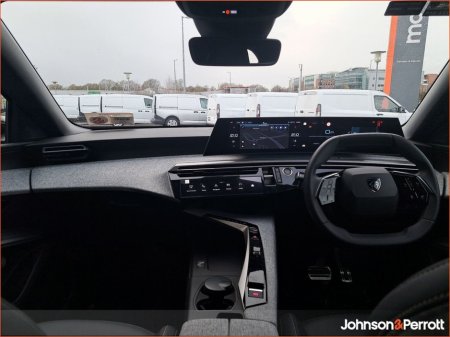 2025 Peugeot 5008 1.2 MHEV 145bhp E-DCS6 Allure €52,900