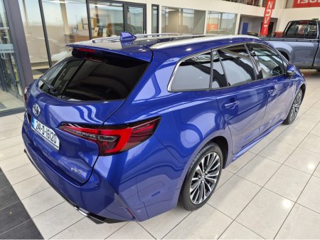 2024 Toyota Corolla - thumbnail 3