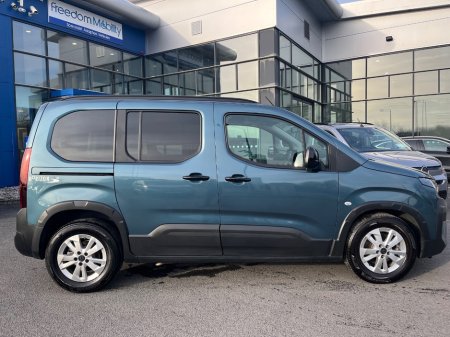 2025 Peugeot Rifter - thumbnail 6