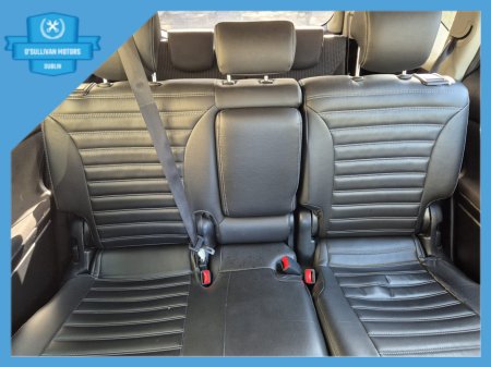 2016 Toyota Prius - thumbnail 19