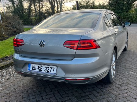 2015 Volkswagen Passat - thumbnail 8