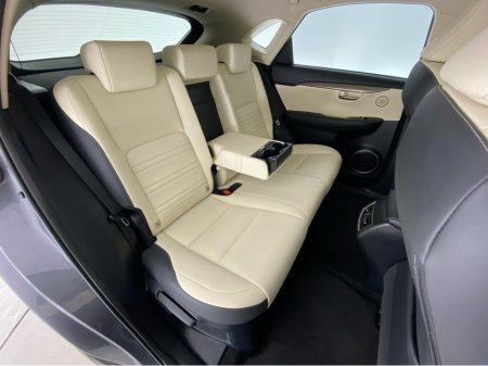 2021 Lexus NX 300 h - thumbnail 25