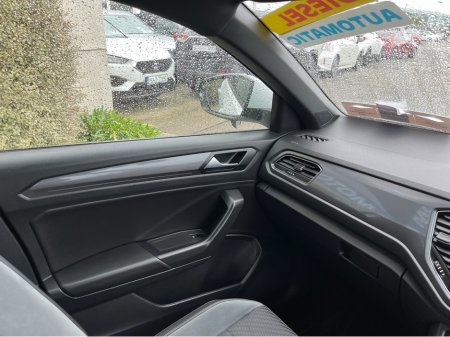 2020 Volkswagen T-Roc - thumbnail 16