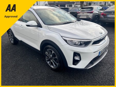 2018 Kia Stonic 2018 KIA STONIC 1.4 K3 PETROL LOW KMS €12,950 thumbnail