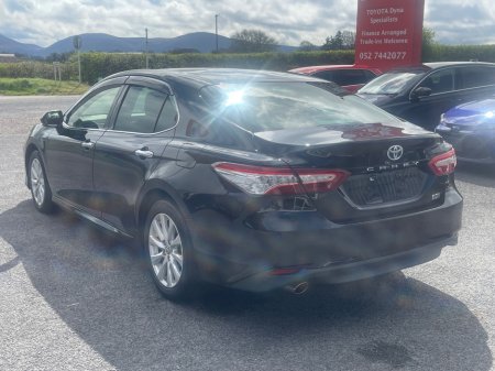 2018 Toyota Camry - thumbnail 5