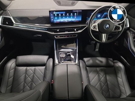 2023 BMW X5 - thumbnail 4