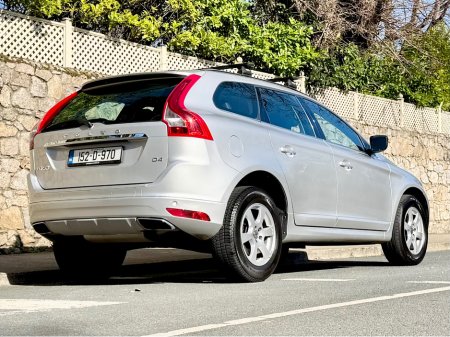 2015 Volvo XC60 - thumbnail 8
