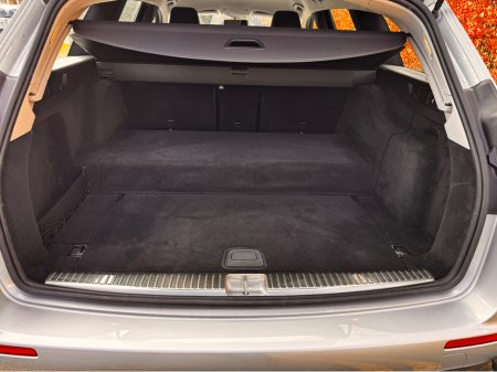 2019 Mercedes-Benz E Class E300  PREMIUM DE LUXURY €28,950 thumbnail