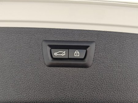 2018 BMW 3 Series 320 D TOURING M-SPORT Automatic, Reversing camera €19,995 thumbnail