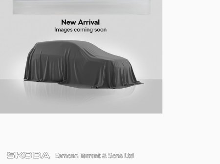 2023 Volkswagen Golf 2.0 TDI 150HP R-Line €33,500 thumbnail