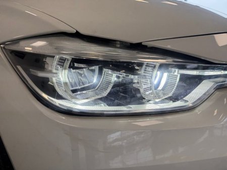 2015 BMW 3 Series - thumbnail 20