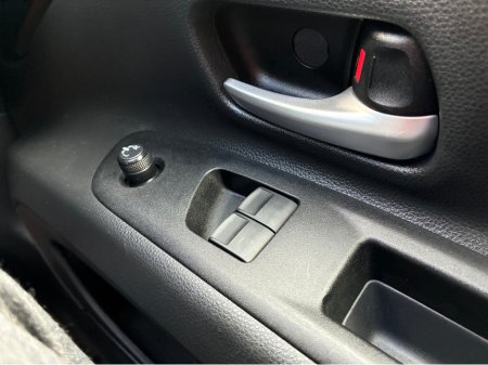 2023 Toyota Aygo X - thumbnail 11