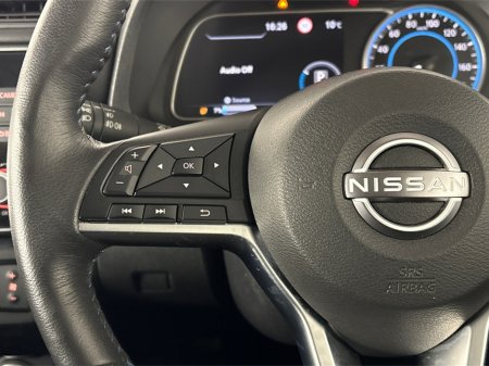 2023 Nissan Leaf PREMIUM 40KW**HEATED FRONT SEATS**HEATED MULTIFUNCTIONAL STEERING WHEEL**SEMI DIGITAL DASH**TOUCHSCREEN BLUETOOTH MEDIA**NAVIGATION**REVERSE CAMERA**PARKING SENSORS**ECO MODE**CRUISE CONTROL €17,995 thumbnail