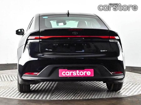 2023 Toyota Prius - thumbnail 2