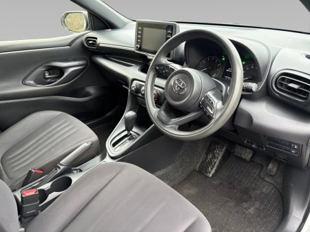 2021 Toyota Yaris 1.0 Petrol Auto €15,999 thumbnail