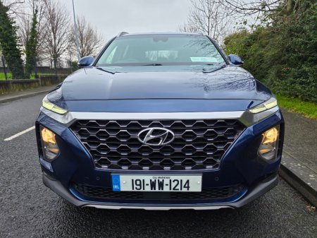2019 Hyundai Santa Fe 4WD Executive Plus 5DR €26,950 thumbnail