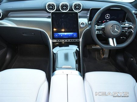 2025 Mercedes-Benz GLC Class - thumbnail 10