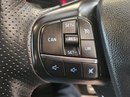 2019 Ford Focus - thumbnail 9