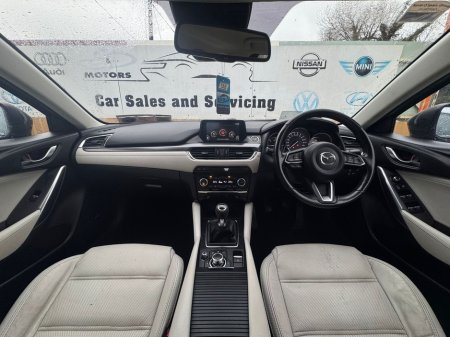 2018 Mazda Mazda6 2.2 D 150PS PLATINUM 4DR €12,800 thumbnail