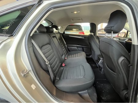 2015 Ford Mondeo ZETEC 1.6 TDCI 115PS 4DR €8,500 thumbnail