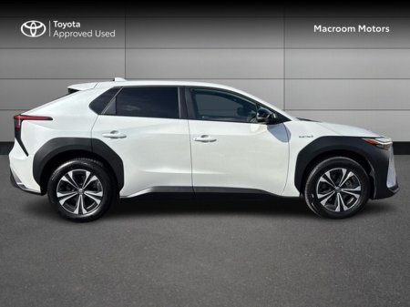 2022 Toyota bZ4X - photo 3